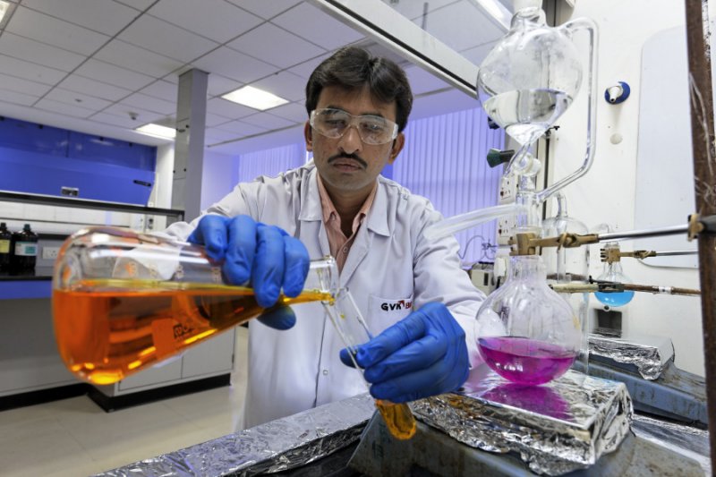 消息人士称，“十三五”已将医疗信息化、高性能医疗器械、生物医药确定为重点