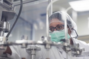 药品注册受理工作调整：12月1日起，凡由总局审评审批的注册申请均由总局受理